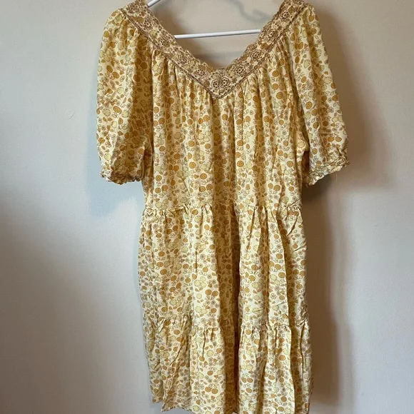 Butter yellow Floral Puff Sleeve Dress farmhouse dress - Picture 7 of 9